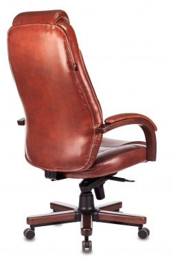 Кресло руководителя Бюрократ T-9923WALNUT, обивка: кожа, цвет: светло-коричневый (T-9923WALNUT/CHOK)