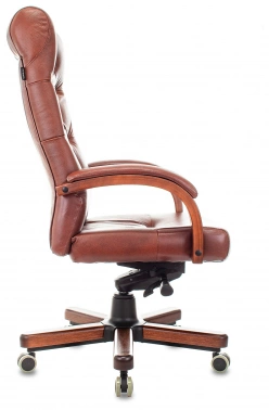 Кресло руководителя Бюрократ T-9928WALNUT, обивка: кожа, цвет: светло-коричневый (T-9928WALNUT/CHOK)