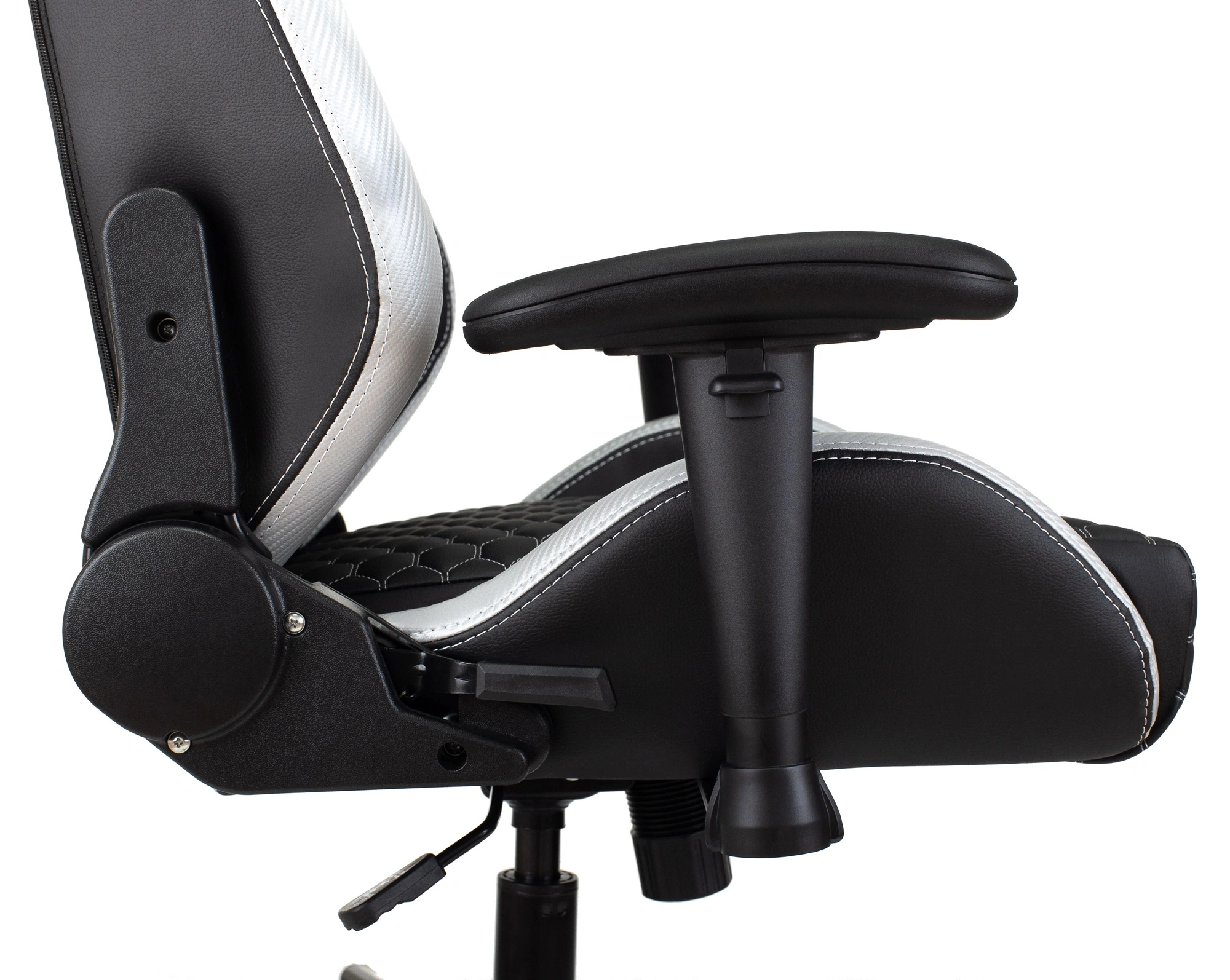 Кресло игровое Knight Neon, обивка: экокожа, цвет: черный/серебряный, рисунок соты (KNIGHT NEON SILVER) от магазина Buro.store