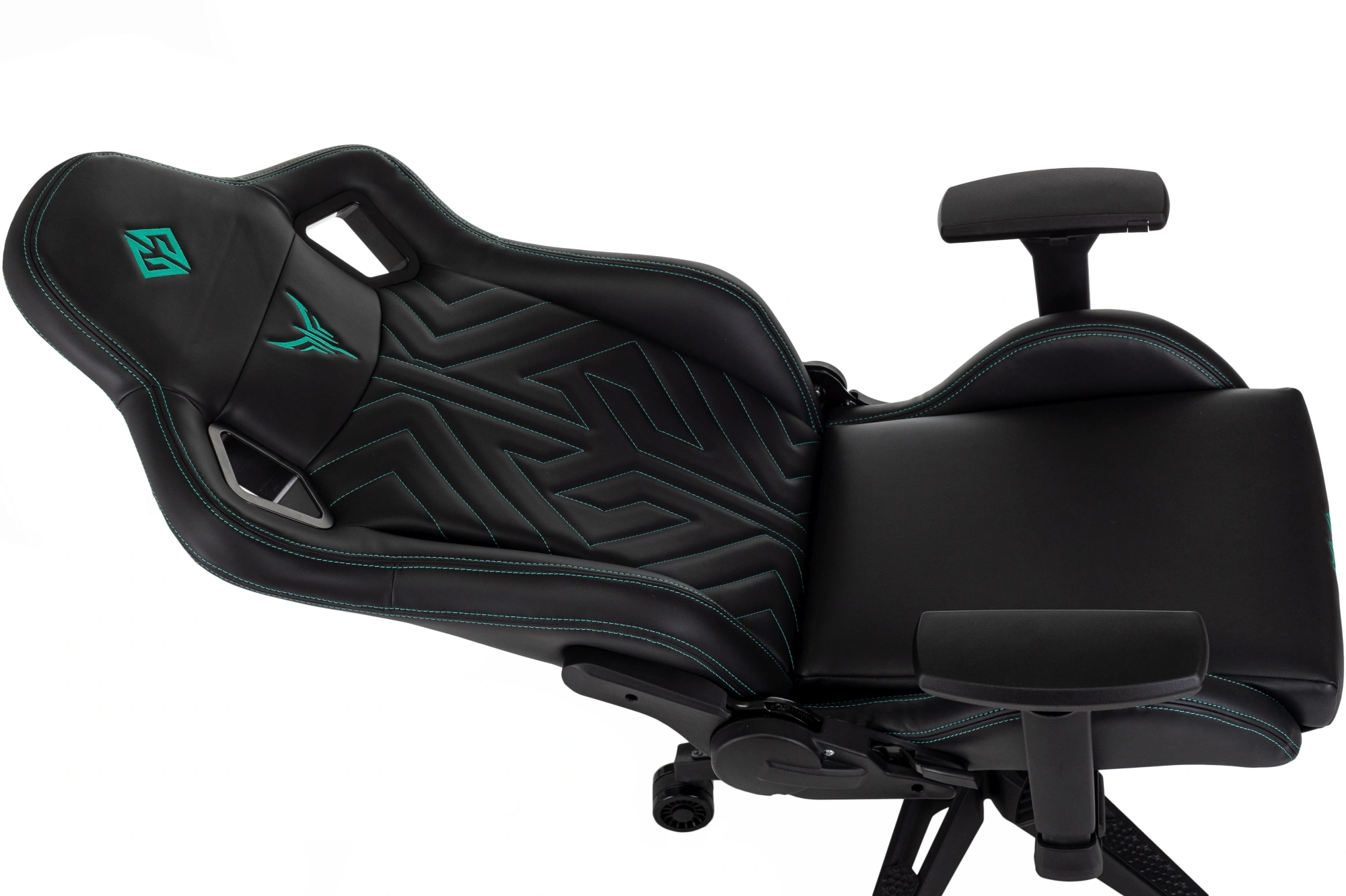 Кресло игровое Knight Titgame, обивка: экокожа, цвет: черный (KNIGHT TITGAME) от магазина Buro.store