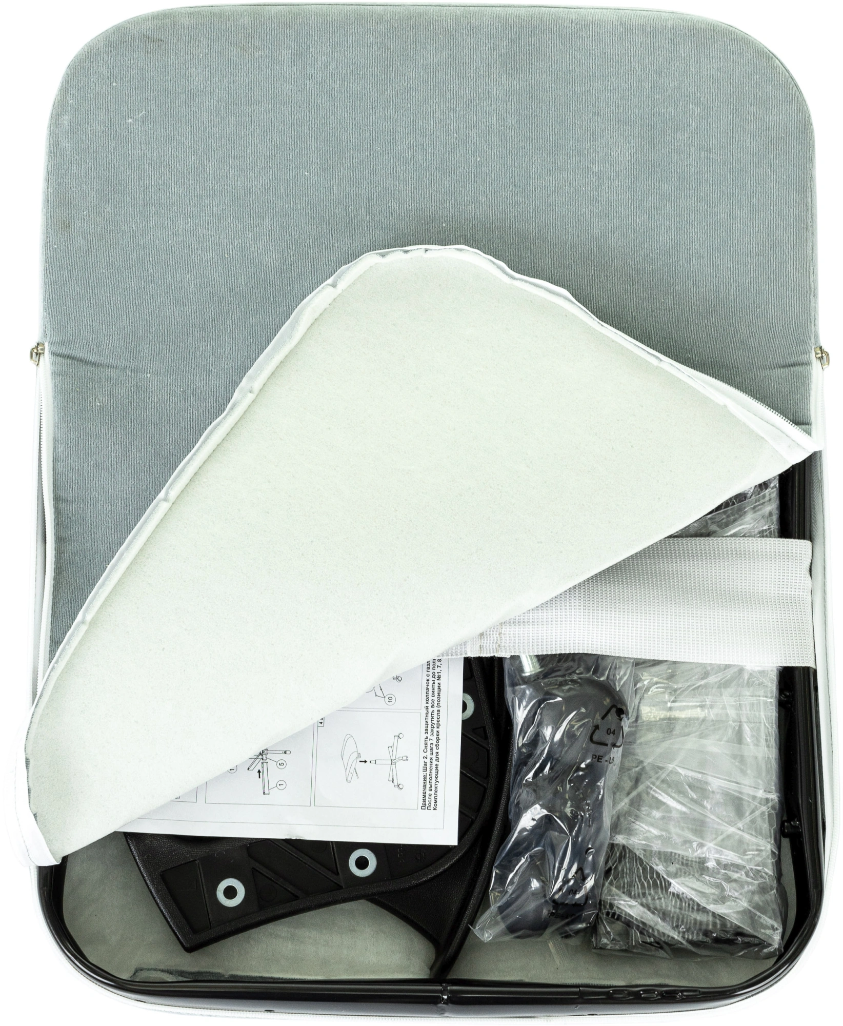 Кресло Бюрократ Triest, обивка: ткань, цвет: серо-голубой (TRIEST FABRIC-LT28) от магазина Buro.store