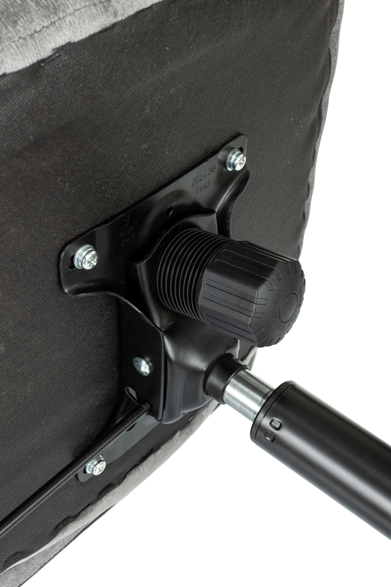 Кресло Бюрократ Triest, обивка: ткань, цвет: серый (TRIEST FABRIC-LT19) от магазина Buro.store