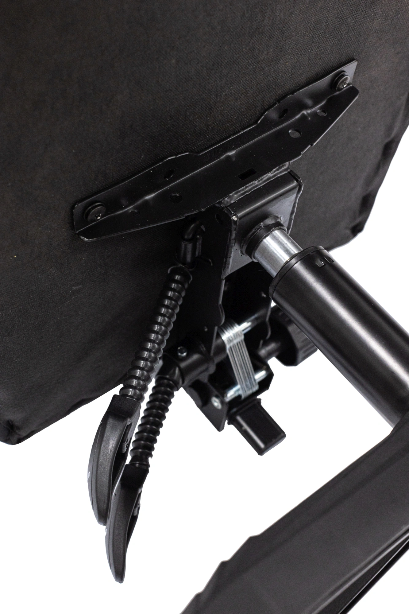 Кресло игровое Knight Wolf RGB, обивка: ткань, цвет: черный (KNIGHT WOLF RGB B) от магазина Buro.store